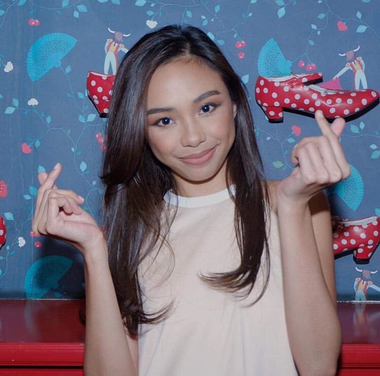MWTrendSquad's tweet photo. Andito na ang bago ni Maymay! 
Nakita niyo na ba ang bago niya?

Our official hashtag for today:

#AngBagoNiMaymay

• RETWEET • REQUOTE • REPLY• 
         • POWER TWEET • 

@maymayentrata07 @Barber_Edward_ https://t.co/KAjS3Y3CMK