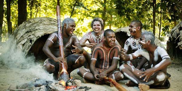 T_T_Australia's tweet photo. Tjapukai Tour 

https://t.co/HPWtLbGN4p

#HorseRiding #GreatBarrierReef #Cairns #Kuranda #Rainforest #Kangaroo #Aboriginals #WaterRafting #RaftingCrains #TravelAgent #AustraliaTravelAgent #AustraliaTour #AustraliaHoliday https://t.co/eRSkaLRthD