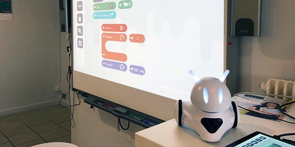 i2form's tweet image. @i2form propose des ressources pédagogiques inclusives STEM pour apprendre la programmation et la robotique et travailler les compétences fondamentales avec des robots éducatifs en classe. Prochainement sur la plateforme KidsCoding.fr #I2FORM #STEM