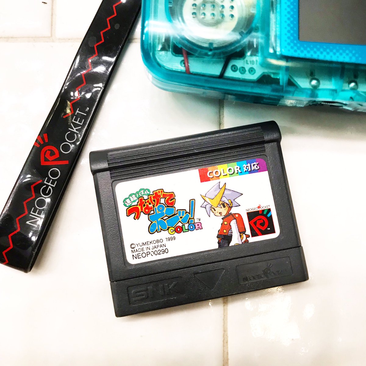 OutdateRef's tweet photo. I found #puzzlelink in my #gameboy storage box. I forgot I traded with my brother for this. Played it and now I’m hooked! It’s like a mix of #quarth & #magicaldrop. It’s nice to play a “new” #neogeopocket game. #handheld #gaming https://t.co/G2P2UDOSD0
