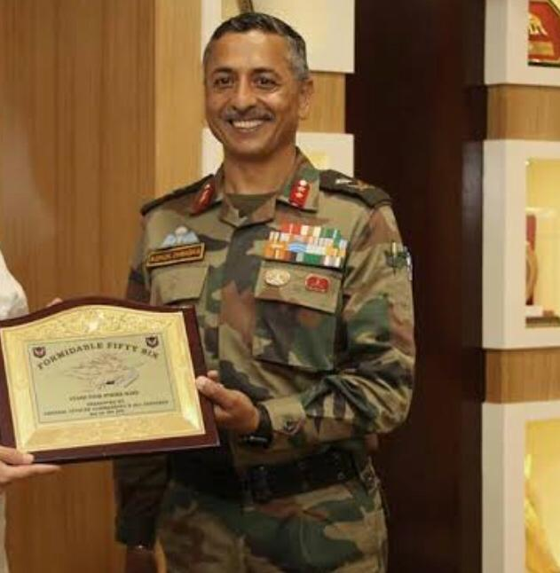 ANI's tweet photo. Major General AK Dhingra appointed as the first Chief of the Armed Forces Special Operations Division. The tri-services formation will have Special Forces commandos from Army’s Parachute Regiment, Navy’s MARCOS and Air Force’s Garud Commando Force. https://t.co/TjDCL18S20