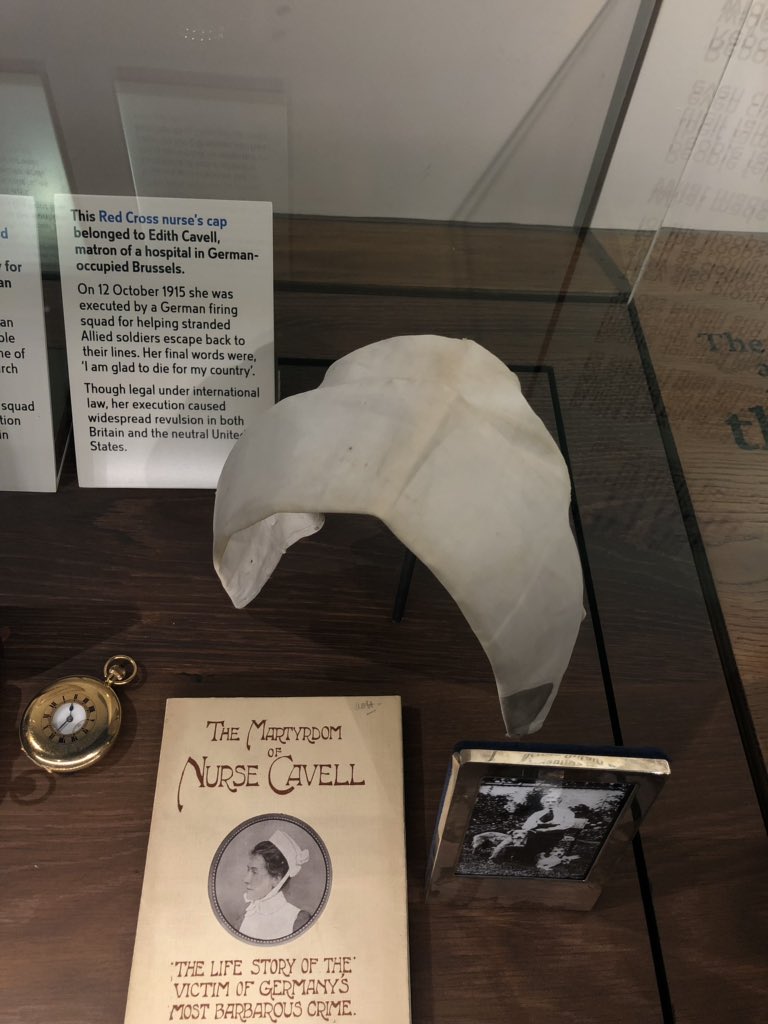Rosamund1010's tweet photo. Today, nurses from @RoyalLondonHosp remember Edith Cavell @wabbey The service commentates the Life of Florence Nightingale and marks one hundred years since the repatriation and funeral of Edith Cavell @CavellTrust   @ToshDen17 @williams_lucie @CAlexanderNHS @KathEvans2 https://t.co/j1T7sYcV5G