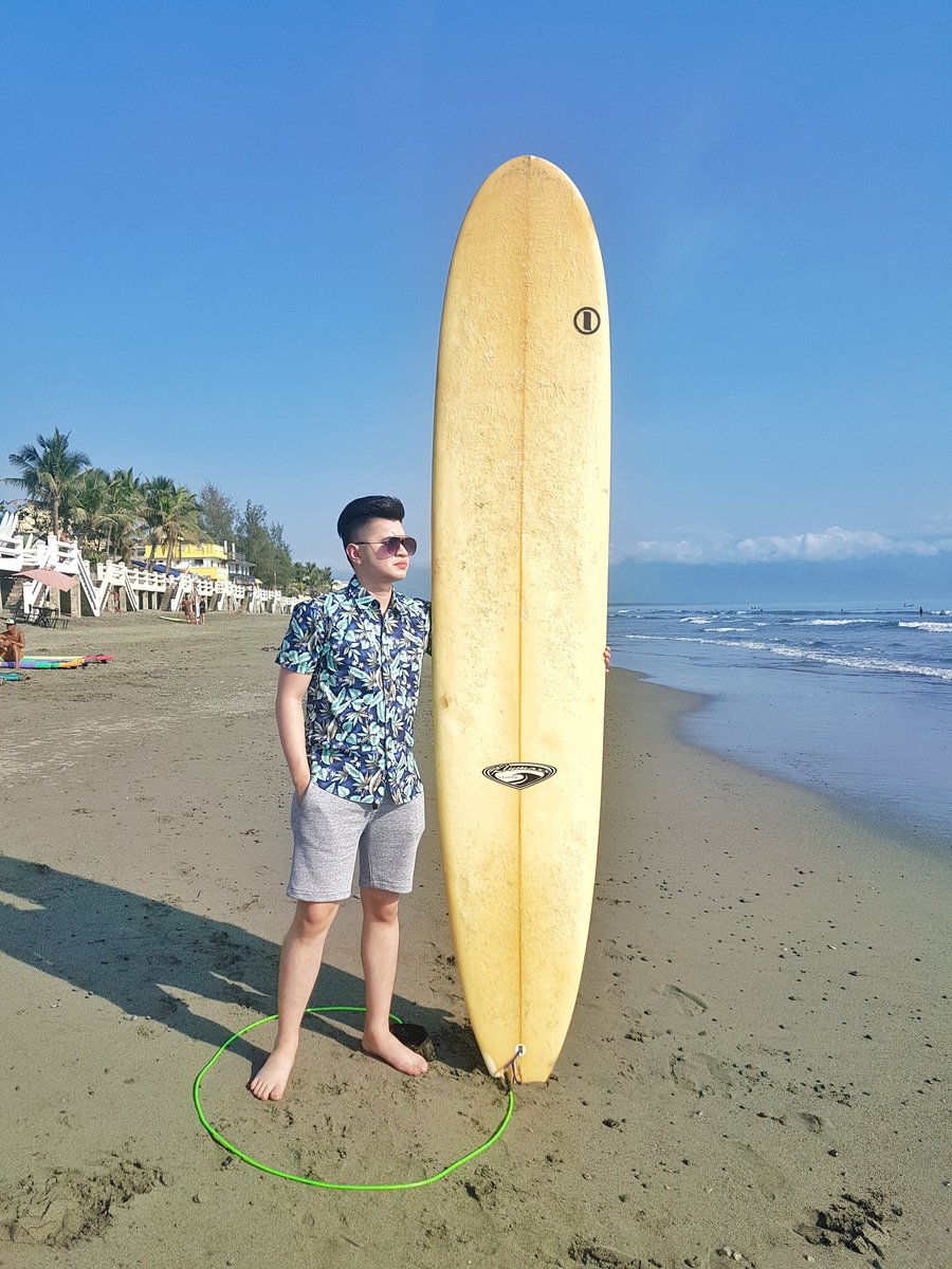 rycayabyab's tweet photo. This man deserves to surf on his special day ๐ค๐ป๐
.
.
#birthday #baler #surf #balerph https://t.co/mOr0GuFbPq