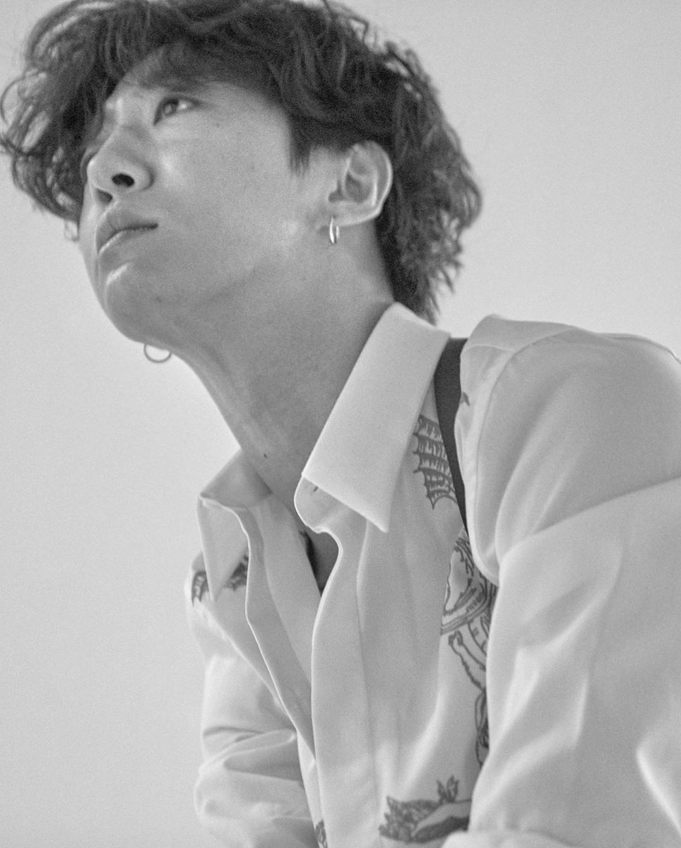 B.A.P_VAULT tweet media