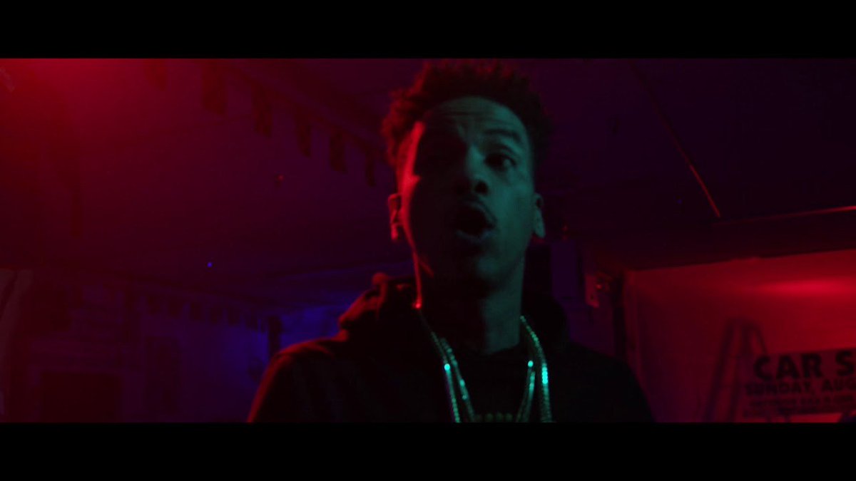 ENDS_Music's tweet photo. Livio – Gold Drip (Official Music Video) https://t.co/XEH8f4DK9I https://t.co/MAd0nFxA2f