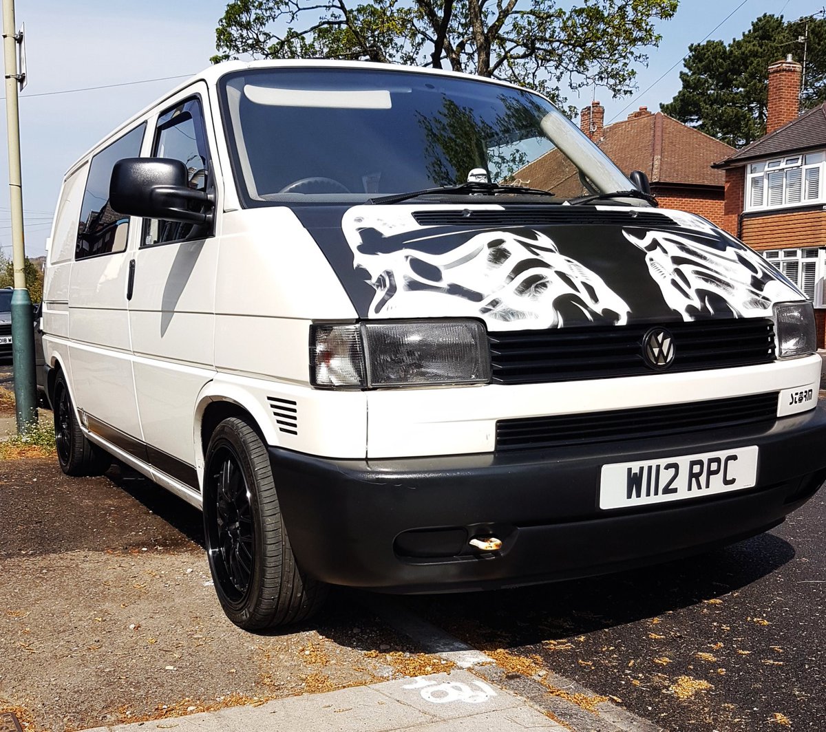 HanmanSplit's tweet photo. Bonnetwraps! Make your van,car,truck stand out. Inexpensive, individual and effective.
#vwt4 #bonnetwraps #vehiclewrapsgloucester #vehiclegraphicsgloucester https://t.co/OQJM1c9smh