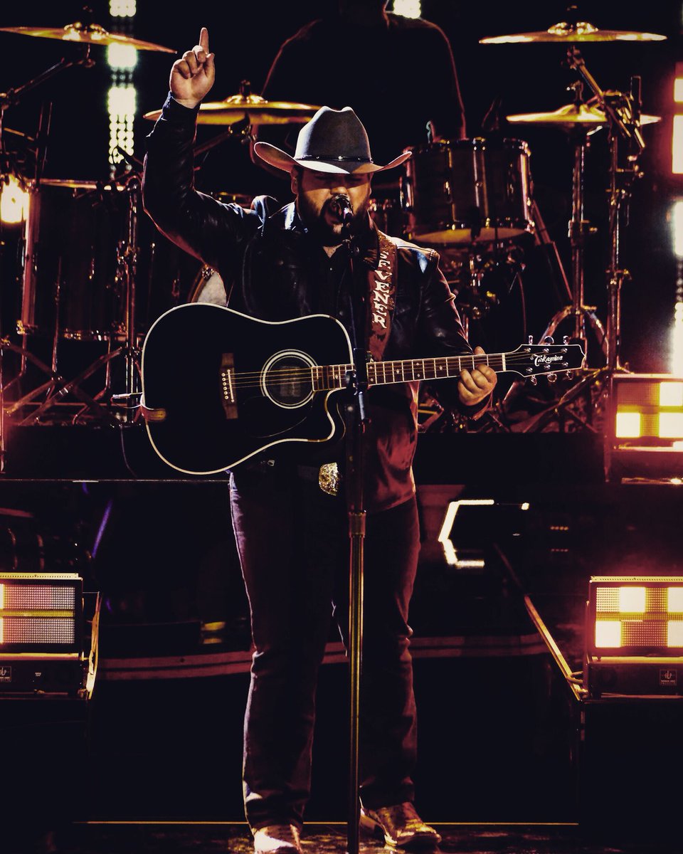 brokesevy's tweet photo. God is so good y’all! Top 4 of @nbcthevoice I can’t thank each and everyone of y’all enough! God is SO good! https://t.co/6mqxOFwydD