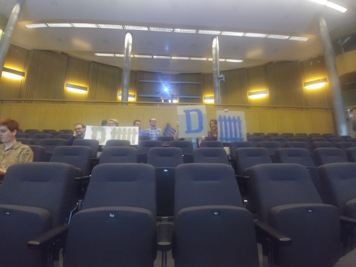 ❤️ What an audience. #TheGameIsOn #NoDisappointments