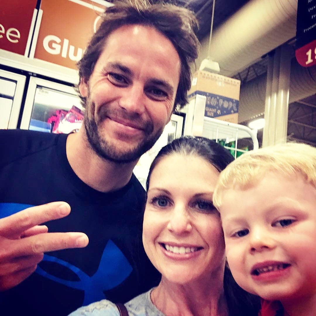 Taylor Kitsch Fan Encounter Thread 21 Because We Love When He Meets Fans Page 14 Fan Forum