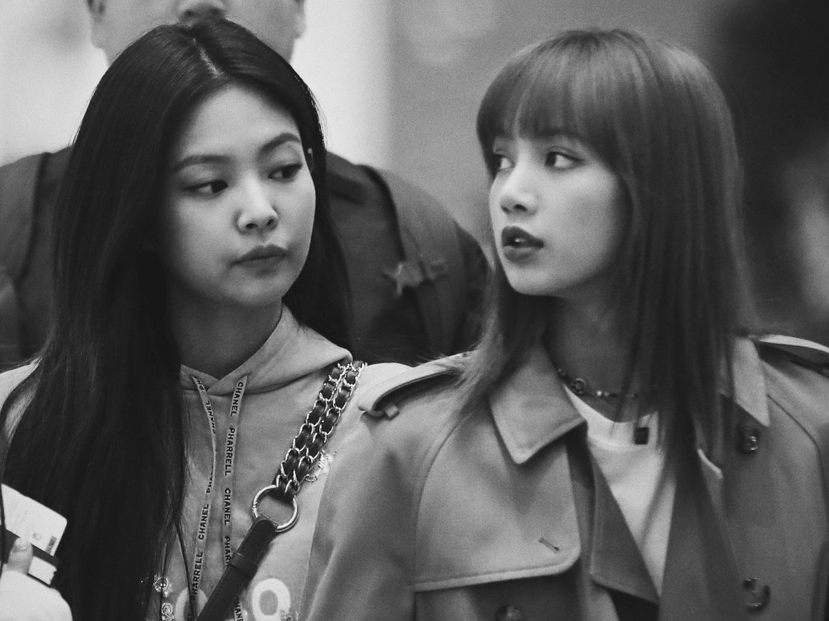 Love Team a jenlisa au "Sabi mo na mahal mo ko Ngunit 'di naman s...