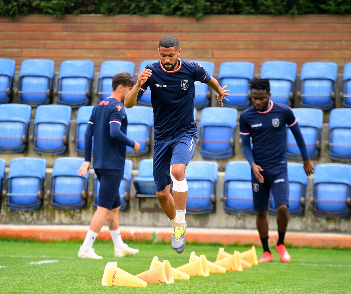 ibfk2014's tweet photo. ⚽️📸 ANTRENMAN GÜNLÜĞÜ | 15 Mayıs 

➡️ https://t.co/mW3Ud5hUoc https://t.co/RttJDh2cRh