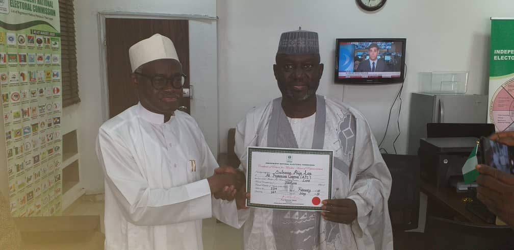 inecnigeria's tweet photo. Presentation of Certificate of Return to  members elect; Hon. Abubakar Lado Abdullahi, from Suleja/Tafa/Gurara Federal Constituency of Niger State &amp; Hon. Sulaiman Aliyu Lere, Lere Federal Constituency of Kaduna State by INEC National Comm, Mohammed K. Haruna @ INEC HQ, Abuja https://t.co/z25KBS0m83