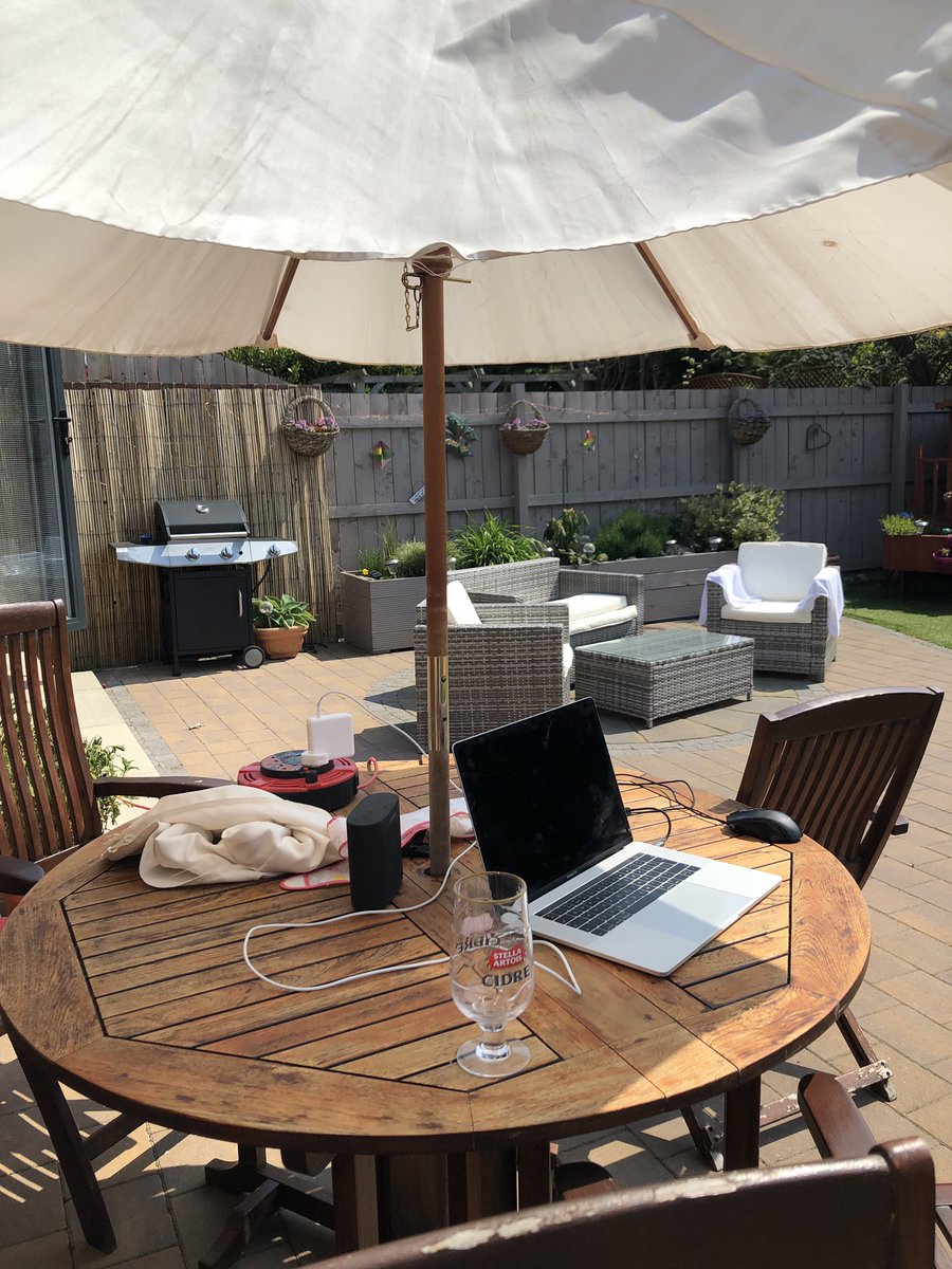kylejenneruk's tweet photo. Working from home can be glorious some days https://t.co/qZik96pQrS