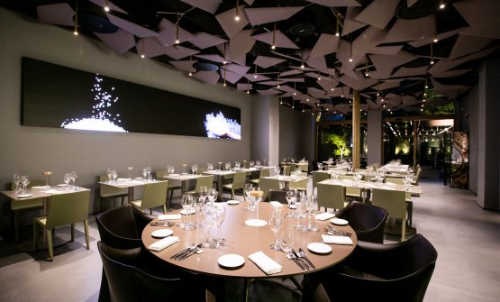 Grandi champagne e grande mixologia: il pairing del futuro.
Francesca Terragni (<a href="/MoetHennessy/">Moët Hennessy</a>): sempre più forte l'asse coi grandi chef. E la partnership con Identità Golose Milano... identitagolose.it/sito/it/413/23…