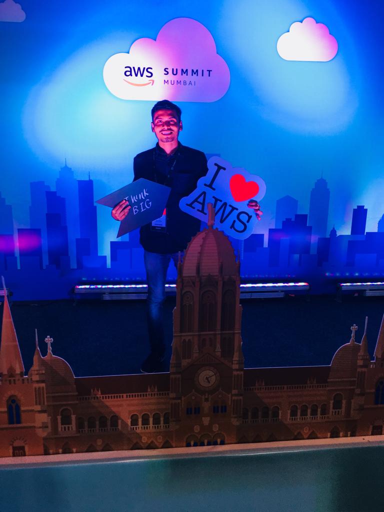 AaAakash1801's tweet image. #awssummit #developersgang #bombayexhibitioncenter