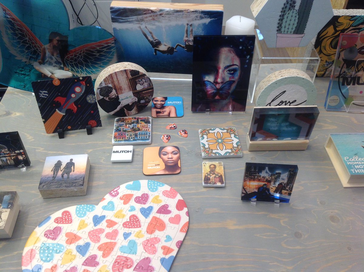 MutohEurope's tweet photo. Mutoh, a heart for object printing!
Meet us at @FESPA #FESPA #FESPA19 hall B5 stand F29
#wideformat #printers #wideformatprinting https://t.co/qR3px7Inoy
