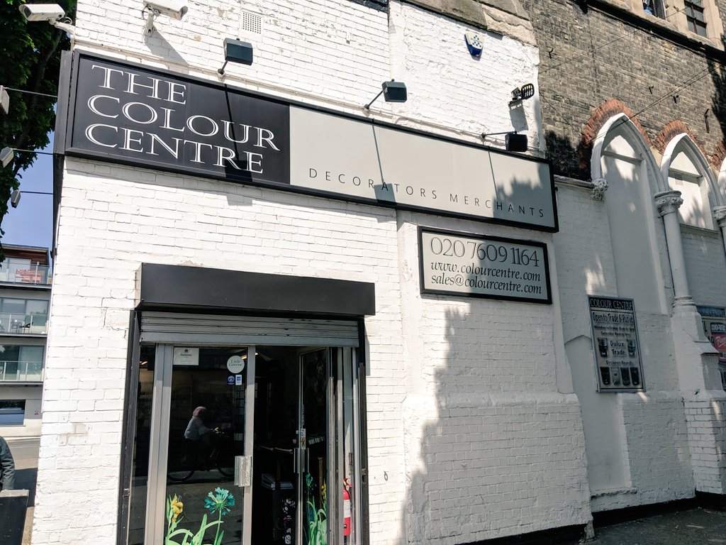 Colour_Centre's tweet photo. Busy with our mixing boots on again today! #duluxtrade 

Credit accounts &amp; trade discounts available, we deliver to sites across London 😀 

 #littlegreenepaint #paintlibrary #mylands 

sales@colourcentre.com, 02076091164 

#paint #decorate #islington #N1 https://t.co/33StILsgIM