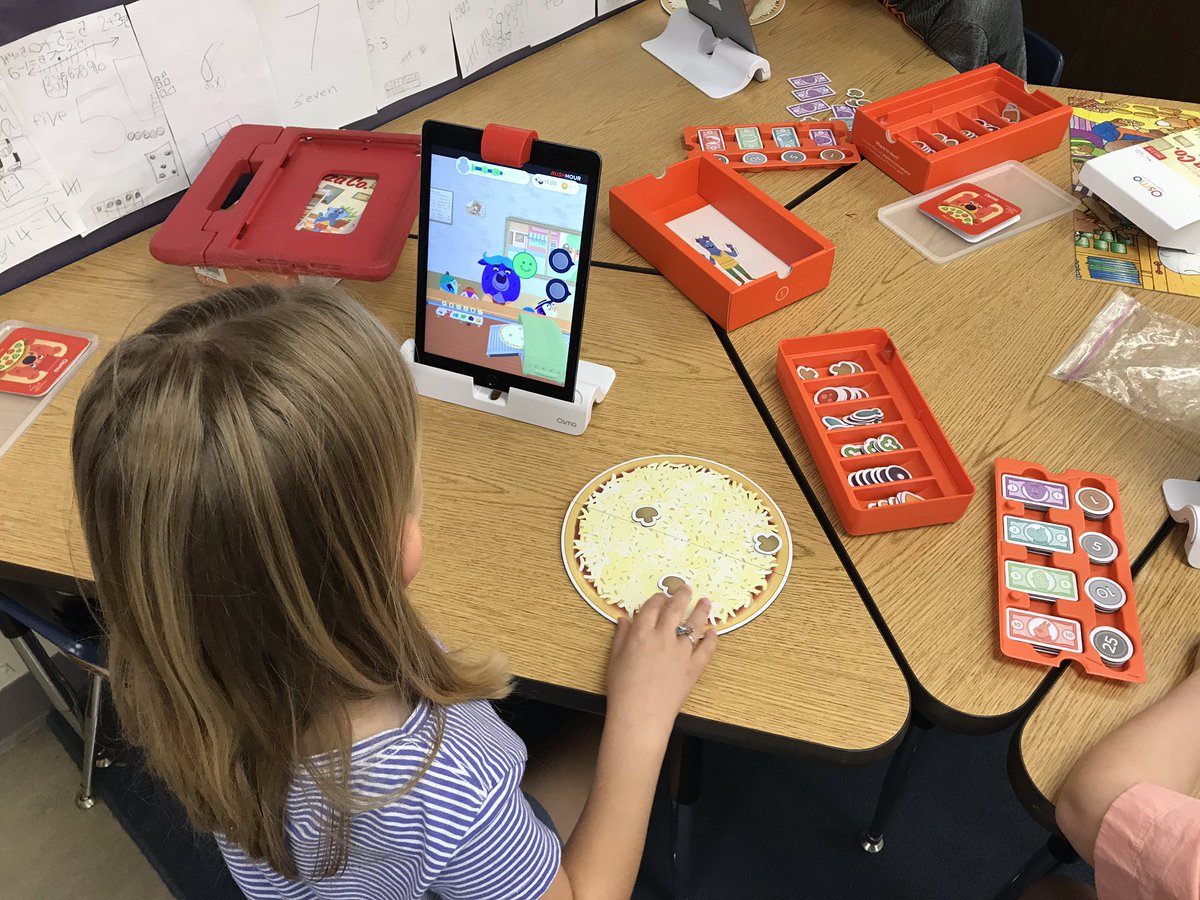 EdTechAmato's tweet photo. The Osmo Pizza shop is open for business in @GABChamps 1st grade! Students are taking orders, making correct change, buying ingredients, paying rent and investing their earnings! #OCSDigitalLearning #osmopizzaco https://t.co/6K7axp4FYw