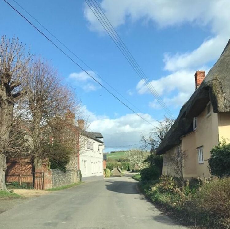 // FATHER’S DAY 16th JUNE //

Join us for Father’s Day lunch! Take a look at our menu by tapping here buff.ly/2LUZaWL

#thepackhorseinn #newmarketsuffolk #fathersday2019