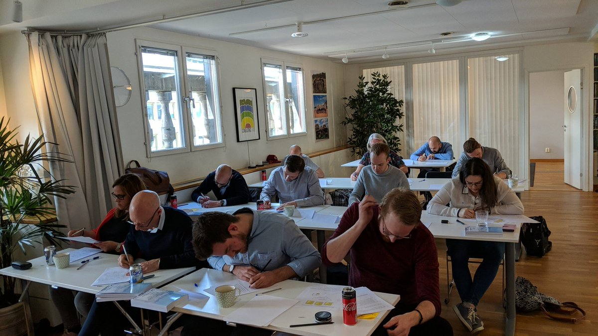 RemcoBroekmans's tweet image. The class is into their exams. Good luck to all, I am confident in a good result. #DataVault #EnsembleLogicalModeling #DataModeling @GeneseeAcademy