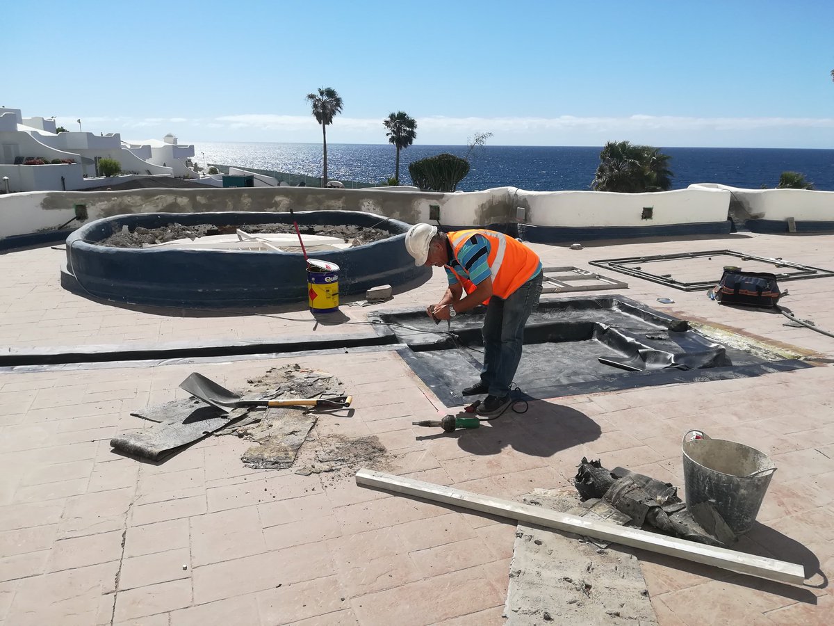 VictorGilRM's tweet photo. Step by step, day by day, our project is closer to be a reality. Take a look to our splash fountain 💦💦 Cooming soon at #SantaBarbaraGOC #DiamondResorts #Tenerife #StayVacationed https://t.co/qbTUrRXIhZ