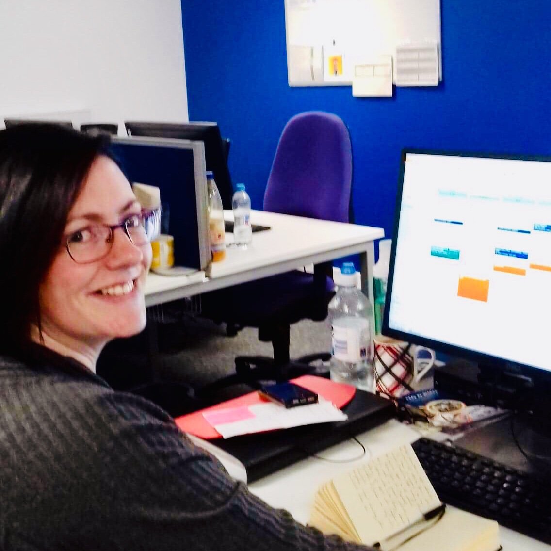 MattMlco's tweet photo. #DAY9 and it’s our #Jodie - hair like #RavensWing and she’s as #FastAsOneToo. She leaves #NoStoneUnturned with her #PersonFocussedPlans #hstry in #CommCareAndCBT #perfct psted to #CentralTrafford #Nbrhd @TraffordCCG https://t.co/m4h4AuI0VY