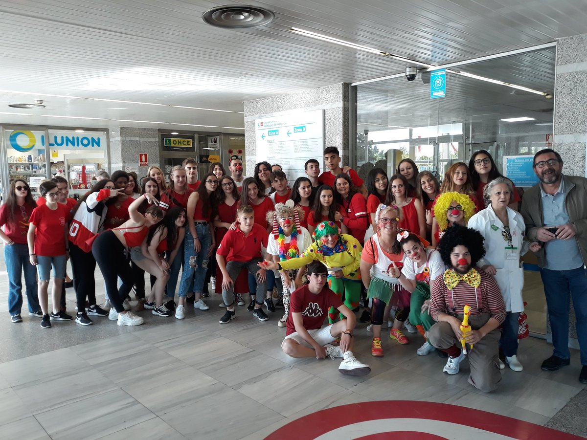 Ya están lis chic@s del <a href="/CardenalCisnero/">IESCardenalCisneros</a> preparados para promover la donación en el hospital principe de Asturias,  sé valiente y ven a sonar¡