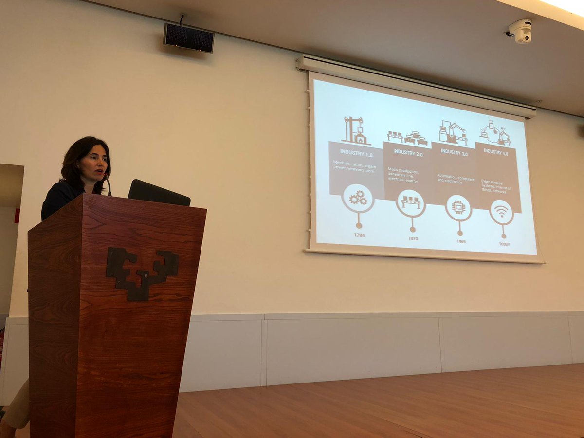 irontec's tweet image. Con su ponencia ya presentada, @isagasti y David Monroy de #P4Q asisten a las de Tomás Iriondo de @ClusterGaia y Nerea Aranguren de @DANOBATGROUP. ¡Gracias a @grupospri y @enpresadigitala por organizar eventos como este! 

#Industry40 #basqueindustry40 #networkingempresarial