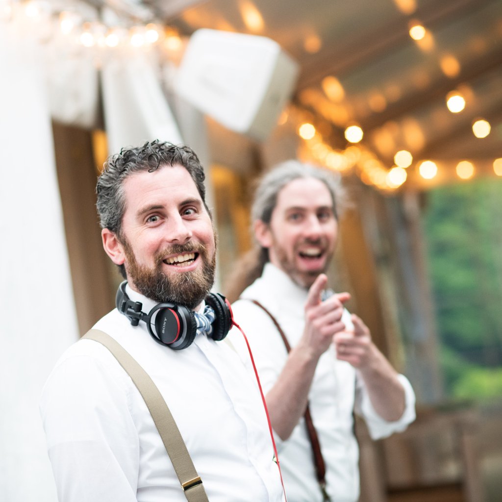 Hey👋 #humpday #twinshangingout #twinning