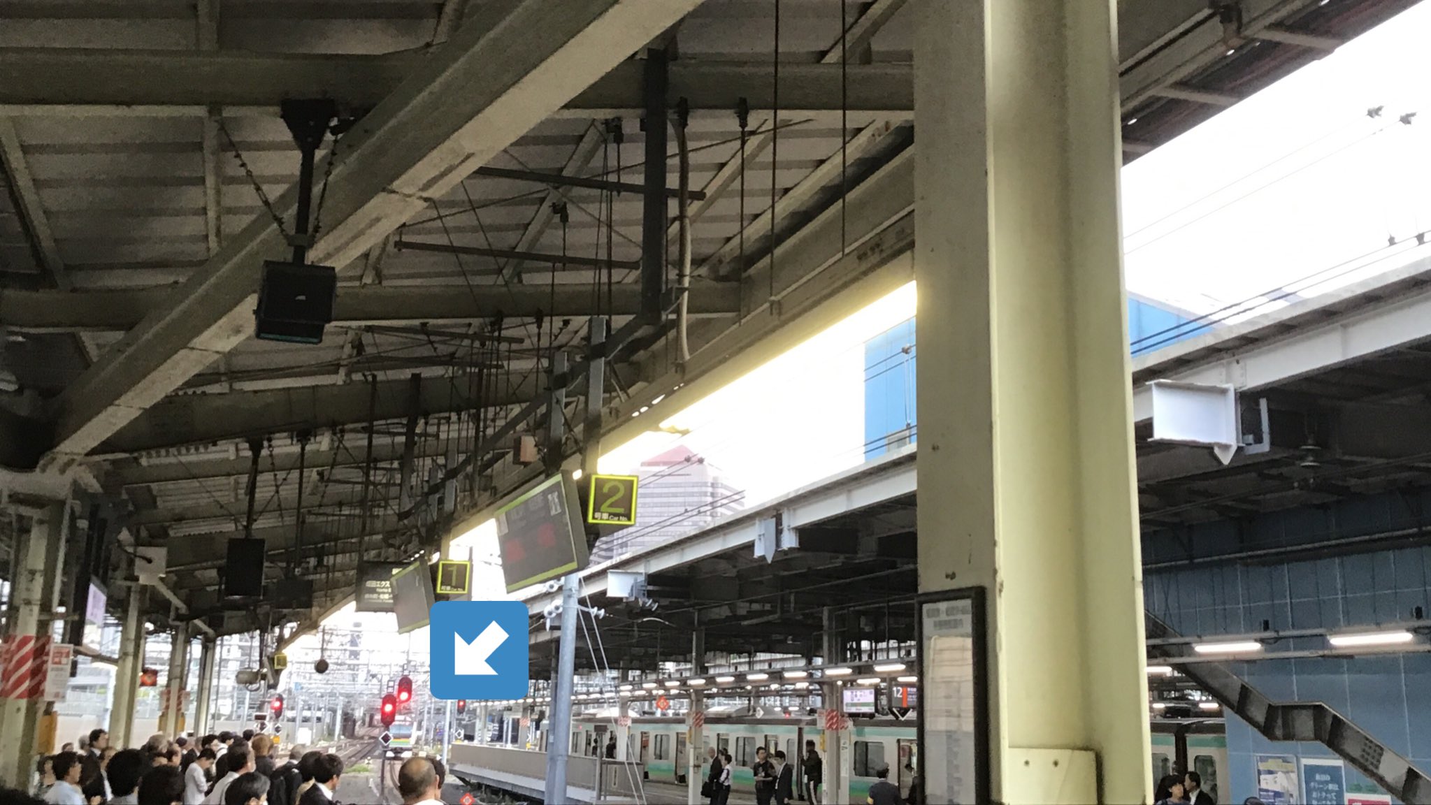 品川駅付近で人身事故 八ツ山橋から飛び込み自殺か 線路に肉片と本体 ニュース速報japan