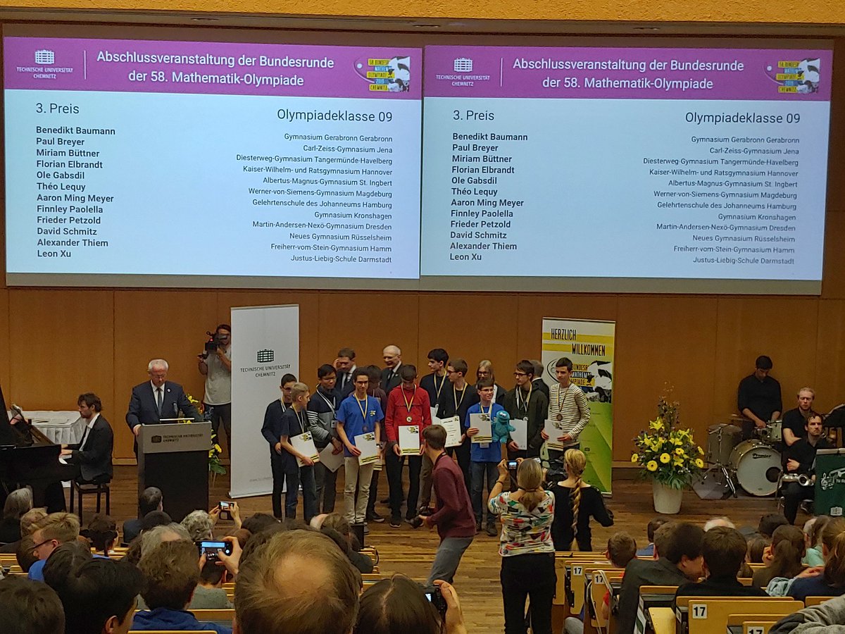 bmo_2019's tweet photo. Die ersten Bronze-Medaillen wurden wurden vergeben. Herzlichen Glückwunsch. #BMO19 https://t.co/lLZov0pq5z