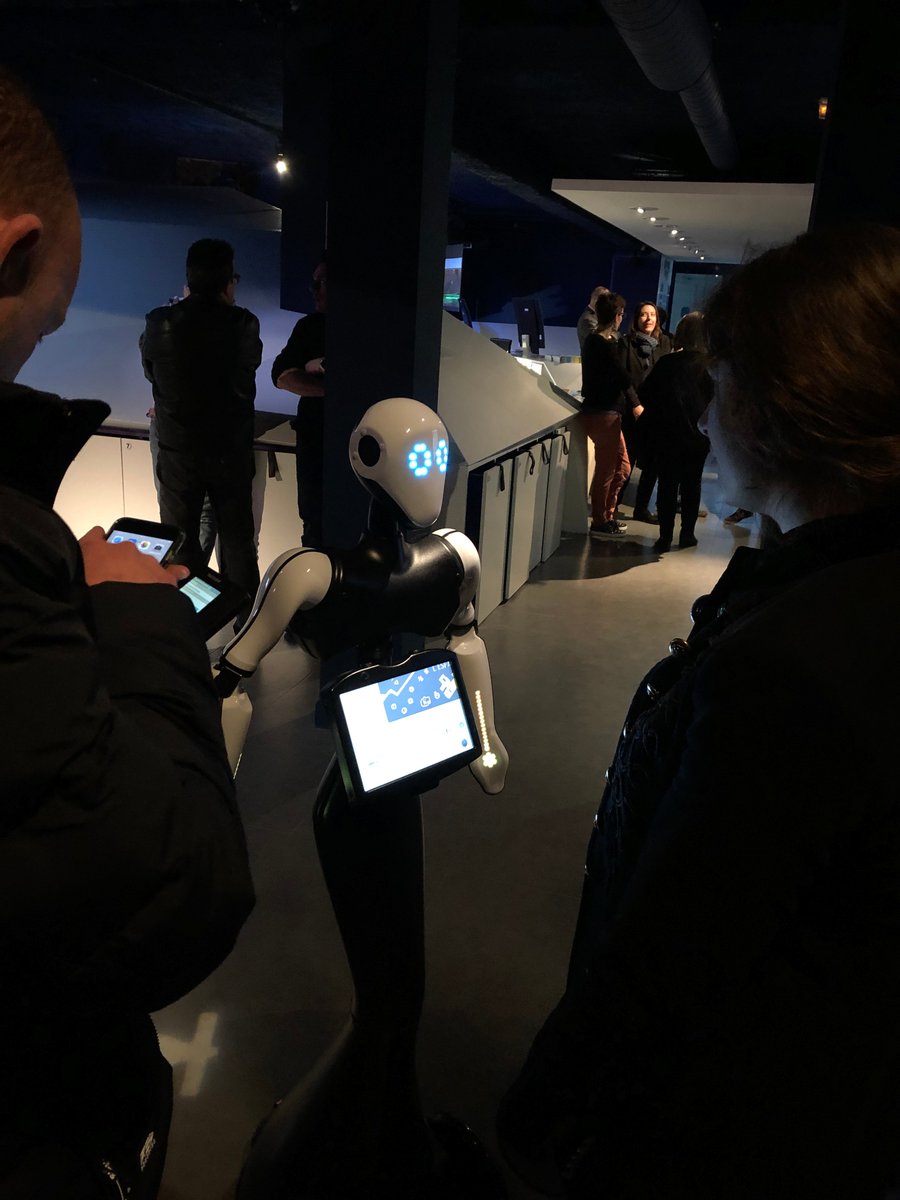 Lors de votre prochaine visite dans l'espace ludo-éducatif #PlanètePilote vous aurez peut-être l'occasion de faire connaissance avec le <a href="/robot_tiki/">TiKi Robot</a> d'<a href="/Event_Bots/">Event Bots</a> - #PlayMW #MuseumWeek #AvGeek