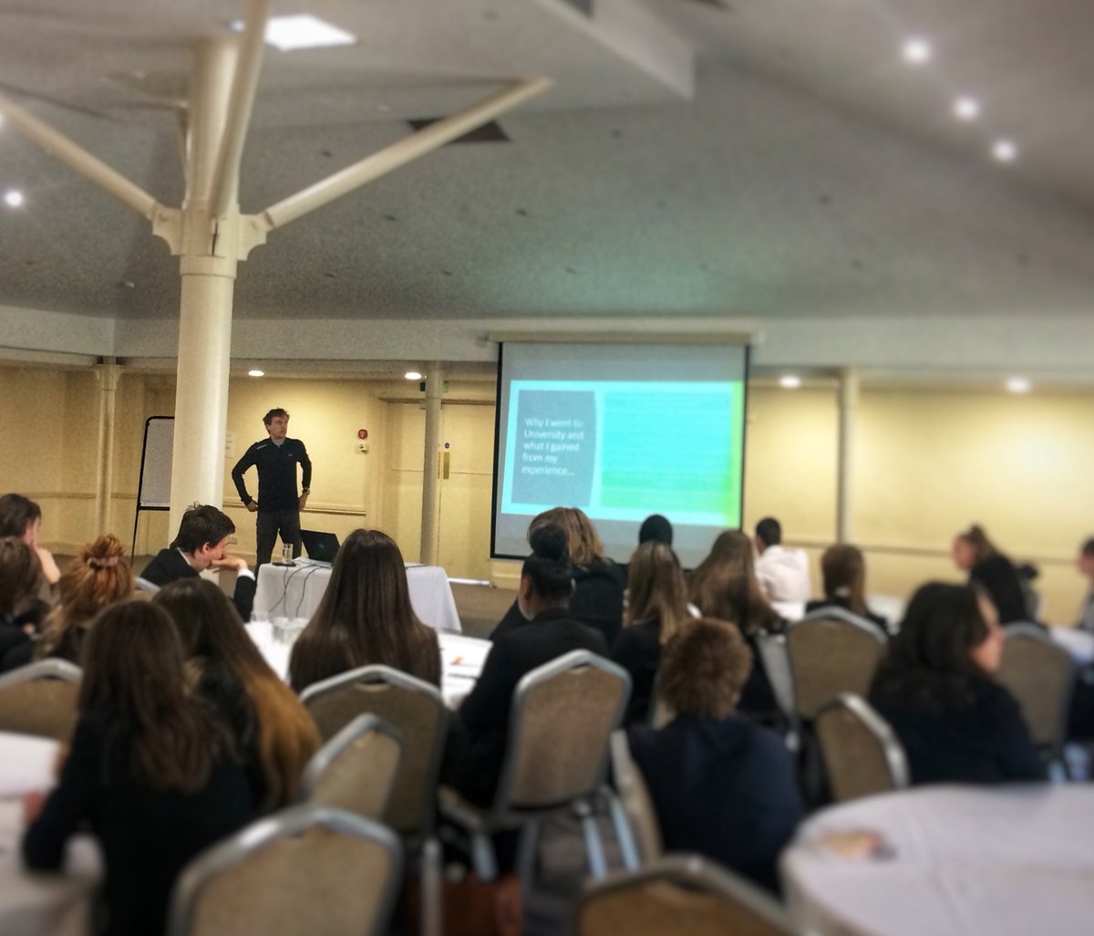 becki325's tweet photo. Really interesting inspirational talk from @Stuart_Appleby for the @SUN_Admin Festival of Creative and Digital Industries about social media journalism! #WeAreNCOP https://t.co/umfrNFp7ab