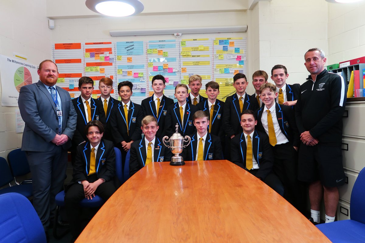 To celebrate their success in the Portsmouth Cup final recently, our Year Nine Boys Football team were treated to a pizza lunch yesterday with Mr Noble and Mr Wheeler!

Congratulations, boys! It's a treat well-deserved!

#WeAreMiltoncross

@MX_PEdept