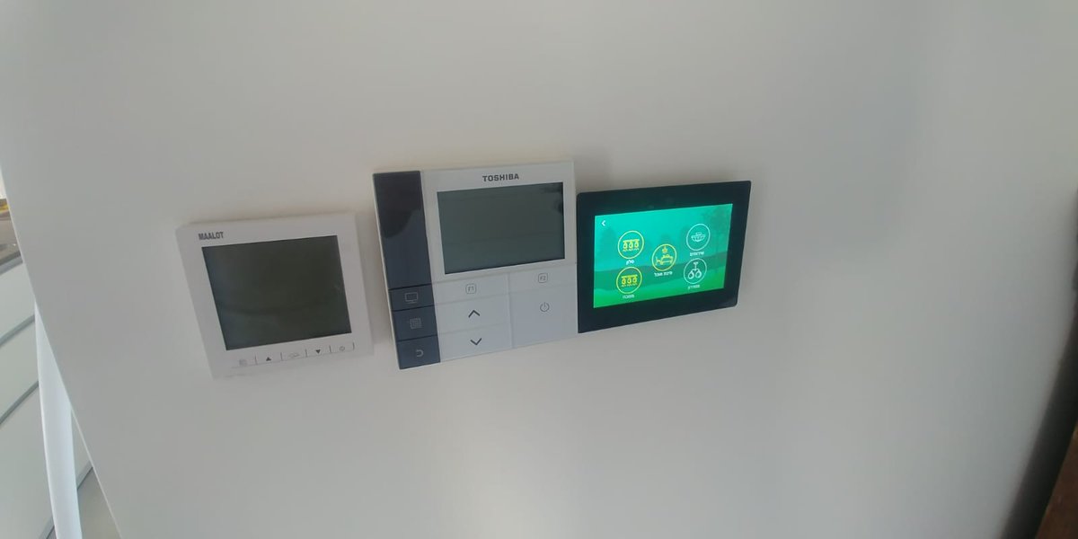 Touch_Wand's tweet photo. Installation of a new #WallWand unit in one of our cool client's home https://t.co/rH8ioYRyLE