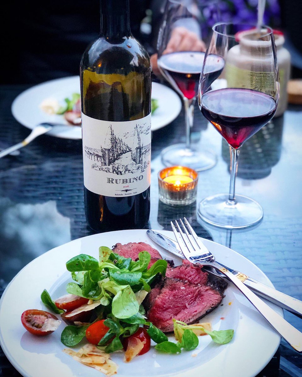 Mel Sinclair tweet media