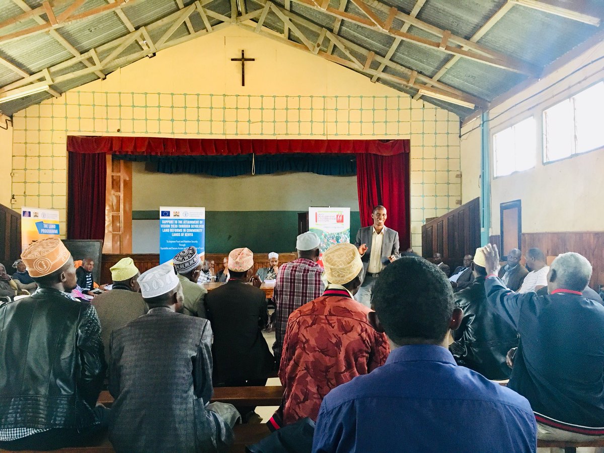 WasheKazungu's tweet photo. Land Clinic happening at the Catholic Church in Marsabit. @ldgi_kenya experts are responding to land administration issues and challenges that the community experience.
@TinaRend @mwathane @FAOKenya @MarsabitGov @EUinKenya @R_Kibugi
#LandGovernanceProgramme https://t.co/uDjIKG9ziS