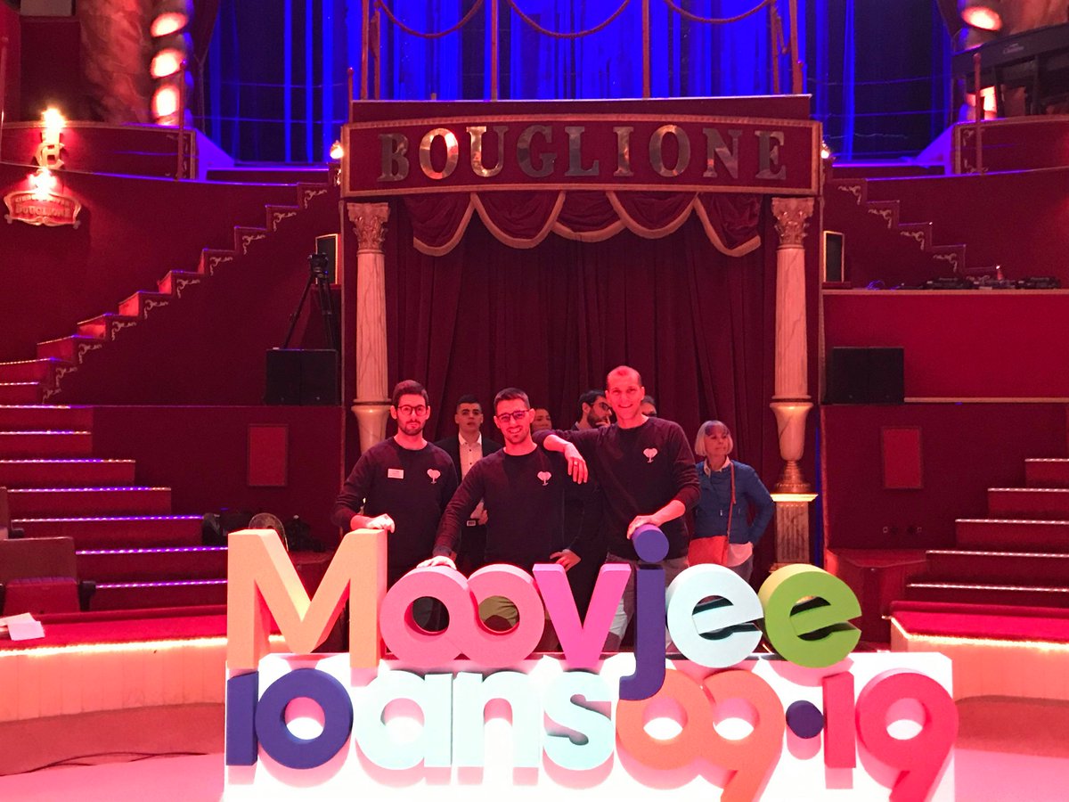 Remembr_App's tweet photo. Quelques photos supplémentaires de la team @Remembr_App pour les 10 ans du @MoovJee dans un lieu exceptionnel qu'est le @CirquedHiver 🤩🤡
Si ce n'est pas déjà fait, c'est le moment de découvrir Remembr 👉https://t.co/tBy3LIEwDu https://t.co/r4tkjO3GeU