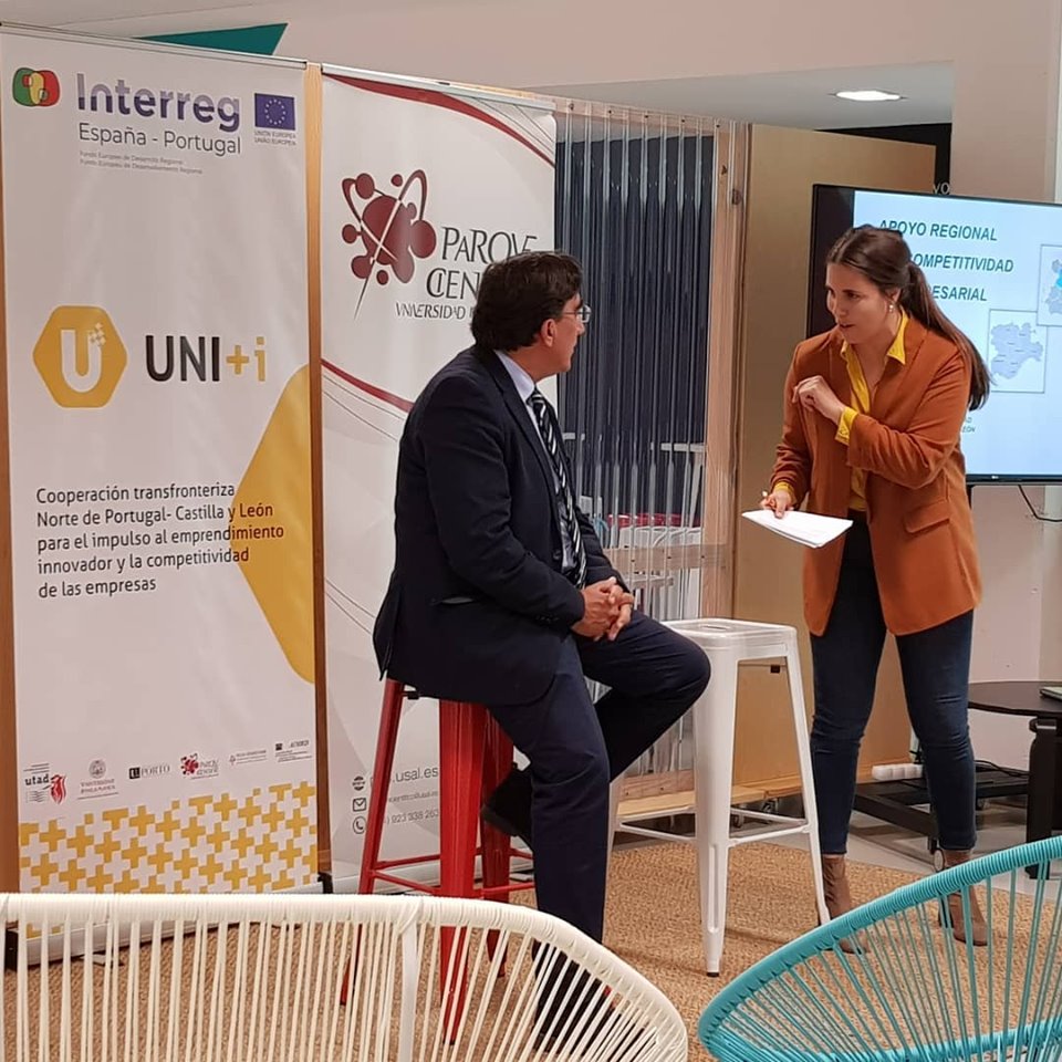 uniplusi's tweet photo. ‼️COMENZAMOS CON LAS VISITAS DE ESTUDIO‼️
¡Gracias a Conchi por su presentación del evento y de los ponentes con esa alegría! 😊
Aún estás a tiempo de venirte al Parque Científico de la Universidad de Salamanca
#Uniplusi #VisitasDeEstudio #Parquecientifico #Usal https://t.co/Cq7Kmo7Ht1