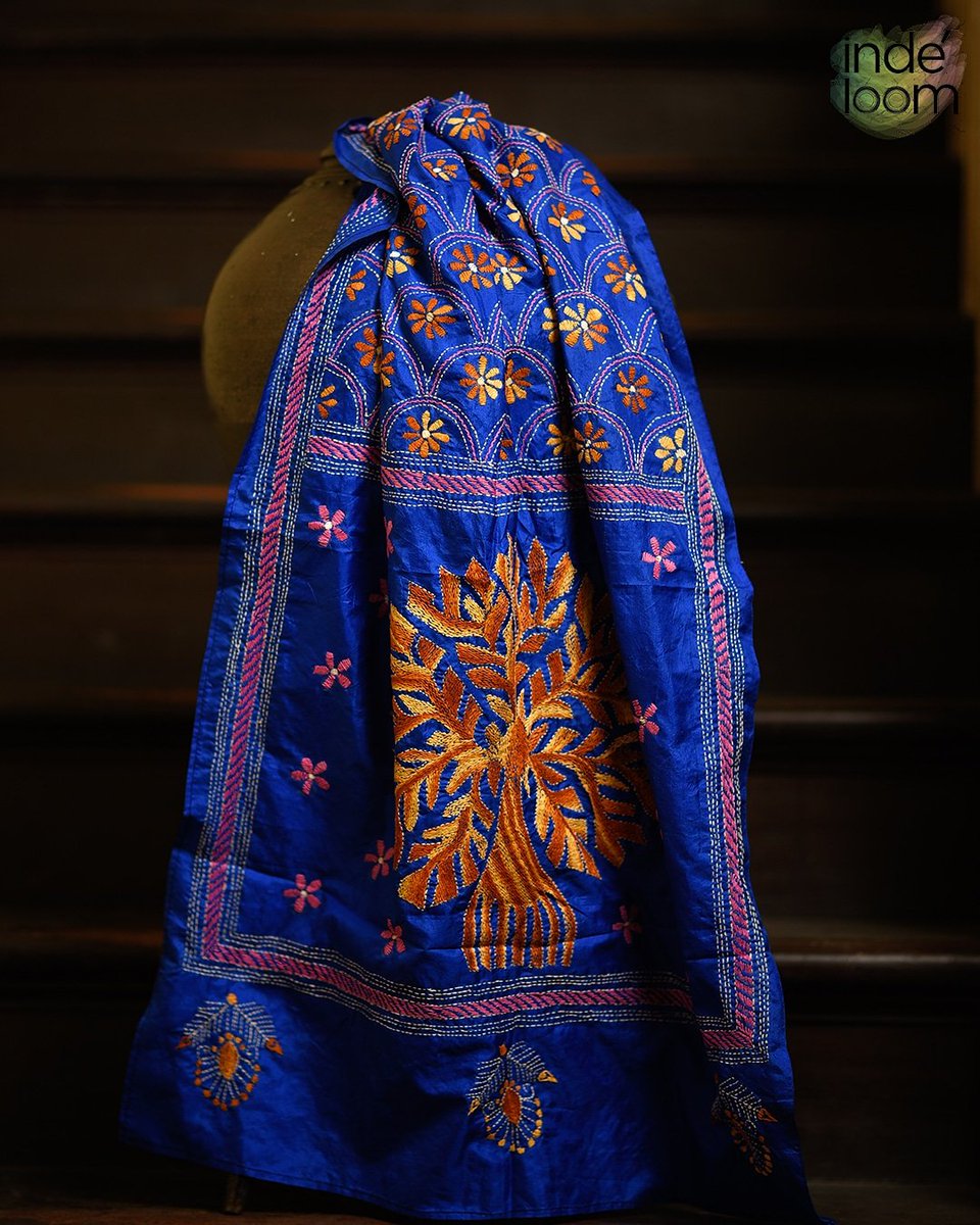 IndeLoom's tweet photo. Ode to Autumn dupatta. #Intricately designed #kantha #stitched #dupatta.
.
DM us for price and WhatsApp us at +91 7287900080.
Follow us for more exclusive collection https://t.co/n6Y6ZQOAUz