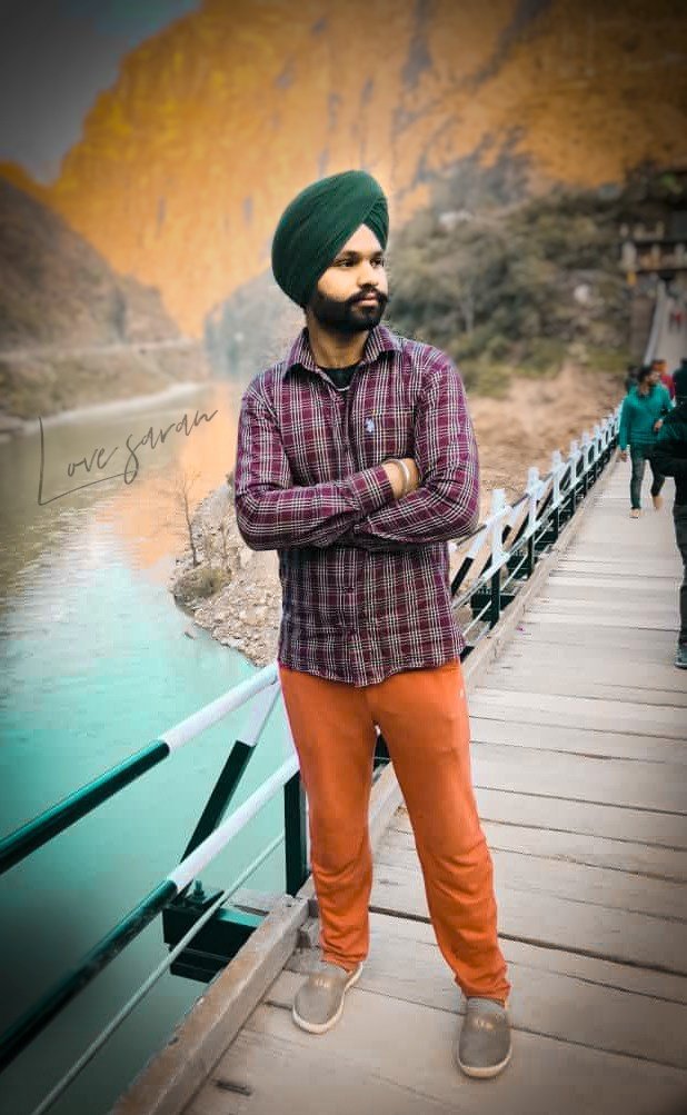 Love_sran_'s tweet photo. ਕਈ ਛੱਡ ਗਏ ਪੈਰ ਯਾਰੀ ਤਿੱਤਰਾ ਨਾਲ ਲਾਕੇ,,
ਅਸੀ ਸਾਦਗੀ ਚ ਰਹੇ ਨੱਥ ਬਾਜਾਂ ਨੂੰ ਵੀ ਪਾਕੇ,,
#lovesran https://t.co/bI7dKmLcBl