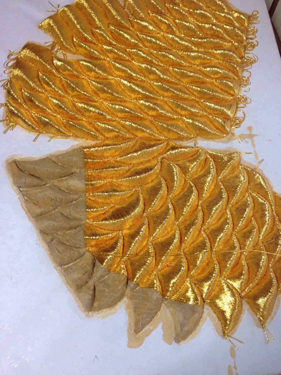 merry_gallery's tweet photo. 太鼓台の刺繍の内職してくれる方を探している方がいるので誰が興味ある方いたら連絡下さい〜

家で出来る作業です。 https://t.co/8rQWfGGSop