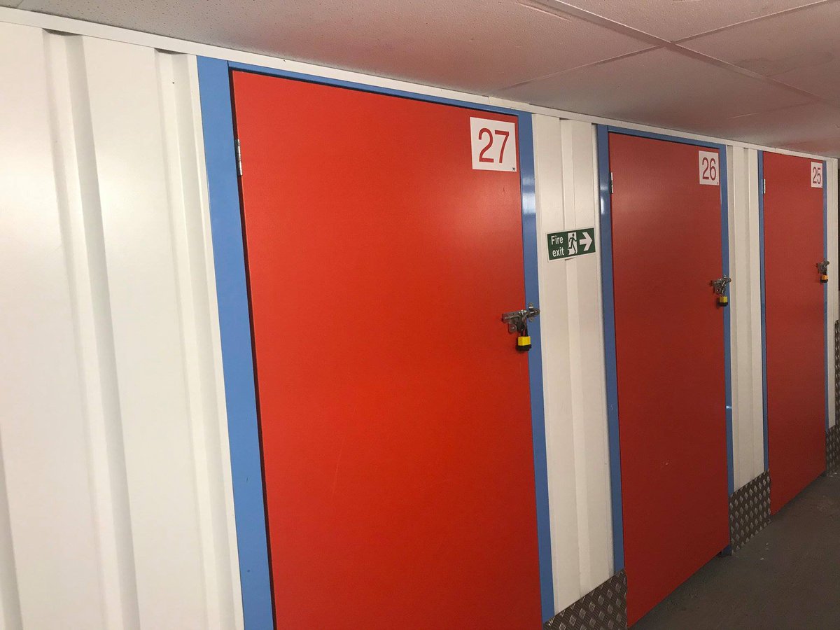 HGStorage's tweet photo. #tradespeople #Harrogate Looking for a secure base for stock/equipment - we have a couple of great units just become available at our internal #storage site on Mornington Terrace (back of Dragon Parade) with direct access to the main loading doors call for more info 01423 560947 https://t.co/LJ0cPyxYjS