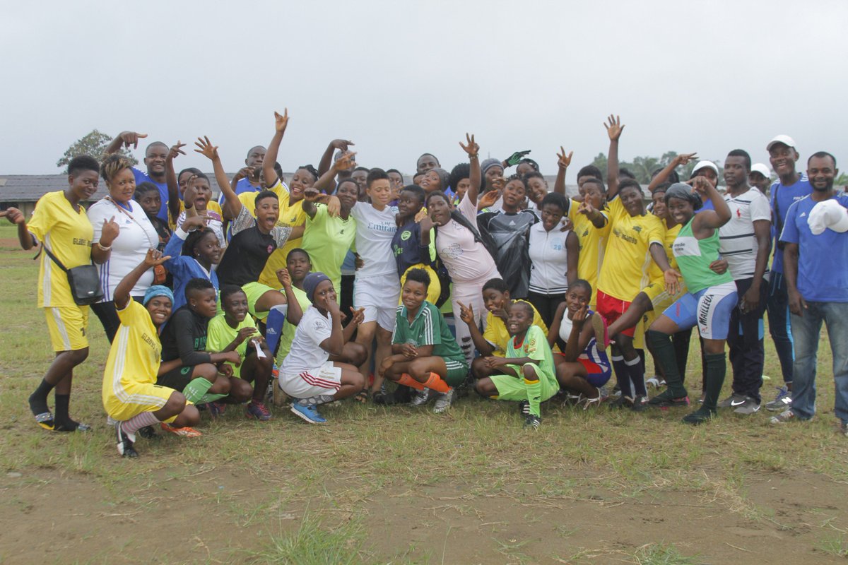 openfieldintl's tweet photo. Our blog is up and active! Check out our latest addition featuring details of our new Girls Leadership Initiative: https://t.co/8GJeefTBAd
#girlpower #PLAY4PURPOSE #nonprofit #youthdevelopment #soccerlife #soccer #SDG20 #women https://t.co/nz3OC8g9HS