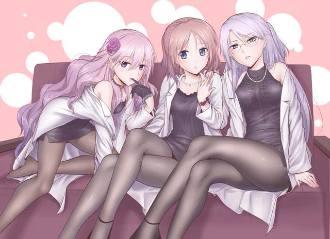 今日は #ストッキングの日 だそうですね！いやあ素晴らしい日ですね！！ 