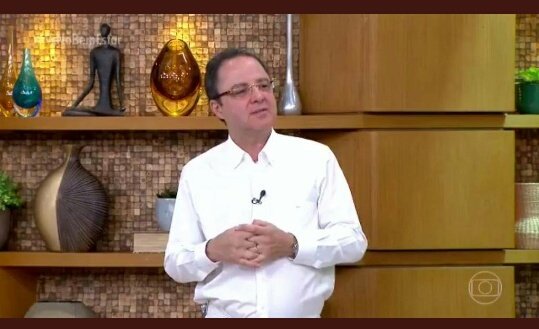 keci_kelcilene's tweet image. Black Mirror vai voltar é só tem 3 episódios.

#BlackMirror