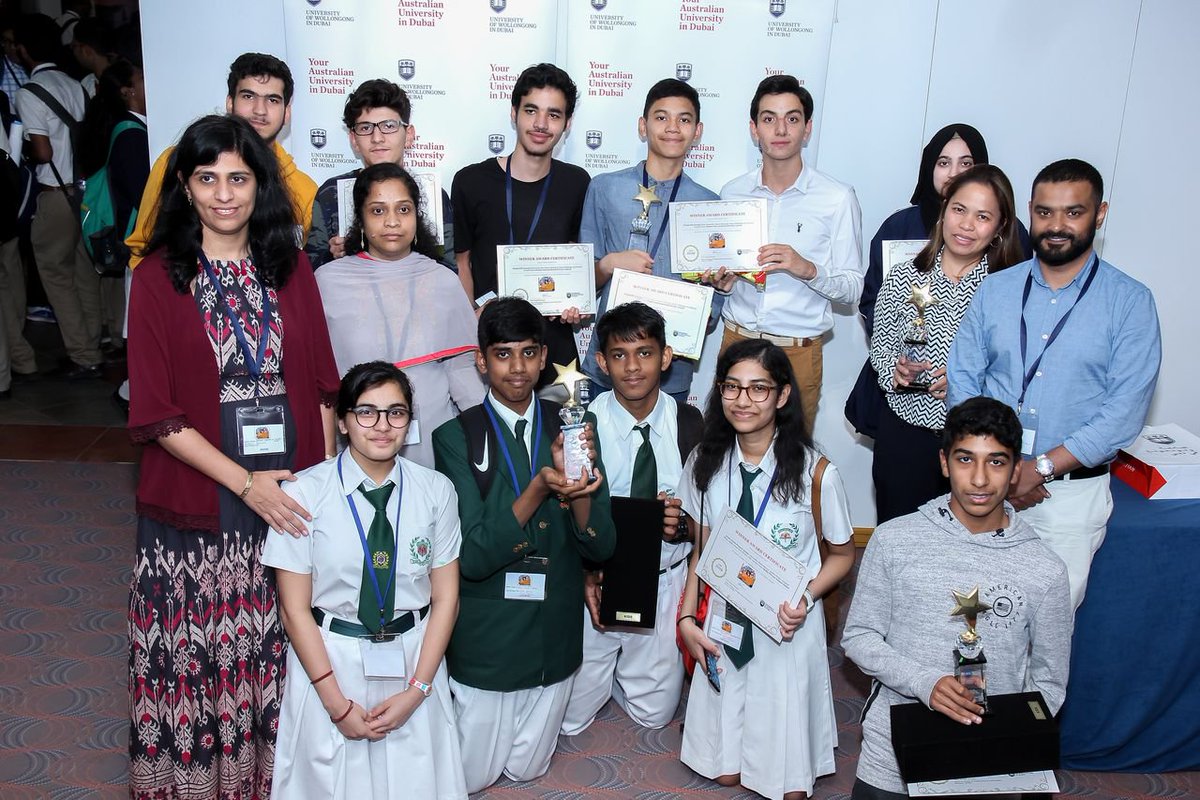 UOWD's tweet image. Nearly 200 student from 12 schools across the #UAE recently participated in the #UOWD #AppVision competition aimed at encouraging the youth to embrace #technology and to come up with #solutions to solve day-to-day problems. Read more about it here buff.ly/2Q4b0vT