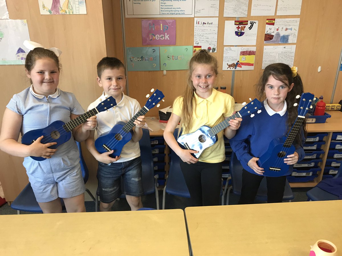 MrsCHughes1's tweet photo. Ukulele today! Playing sweet music!! 🎼 #music #ukulele @NiddrieMillPS https://t.co/oJlkELkNSp