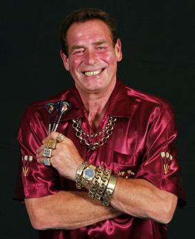 OneWalshMeister's tweet photo. @SoCalValerie @SoCalValerie yep. Couldn’t agree more!
@BobbyGeorge180 @RicFlairNatrBoy
#KingsOfBling https://t.co/19s8cuYfrs