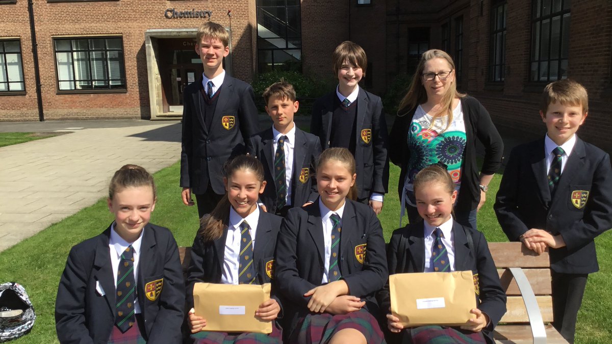 Tranby_school's tweet photo. Congratulations to our Year 8 students who scooped 1st and 2nd prizes at the @Salters_Inst Festivals of Chemistry. @HCS_Science

#FestivalofChemistry #science #problemsolving #teamwork #unilife #experience #EducationwithCharacter #HCSYear8

https://t.co/zuJzy6Fpj8 https://t.co/eluXkfPwZW